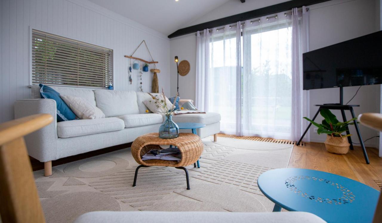 Unieke Woonboot In Harlingen Apartment Exterior photo